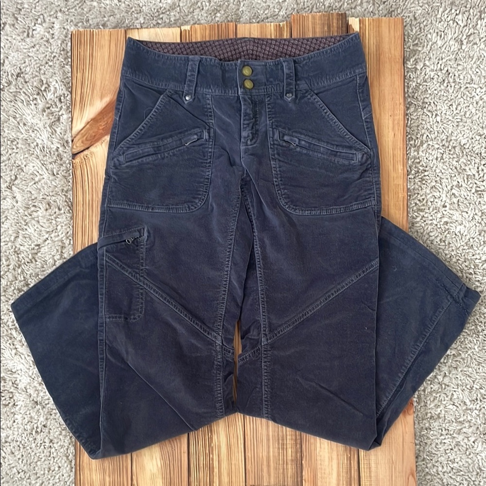Women's Navy Blue Jeans